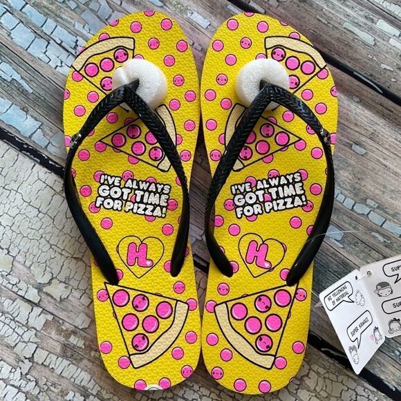 Harajuku Lovers by Gwen Stefani Pizza Flip Flops - Picture 5 of 5